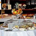 Dwor 4* Sierakow (Lesser Poland)