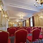 Hotel Dwor Sierakow (Lesser Poland)