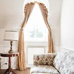 Hotel Dwor 4*