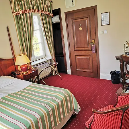 Dwor Hotel