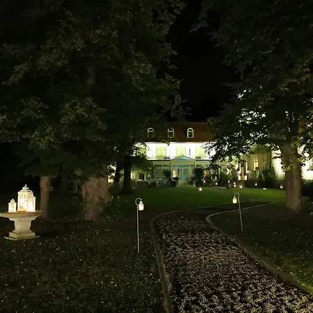 Dwor 4* Sieraków