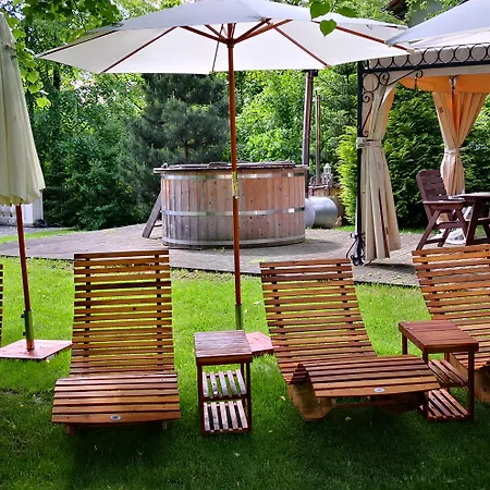 Hotel Dwor Sierakow (Lesser Poland)