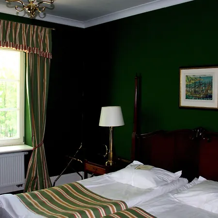 Hotel Dwor Sieraków