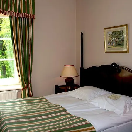 Hotel Dwor Sierakow (Lesser Poland)