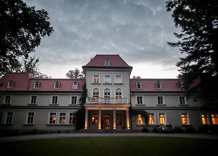 Hotell Dwor Sieraków