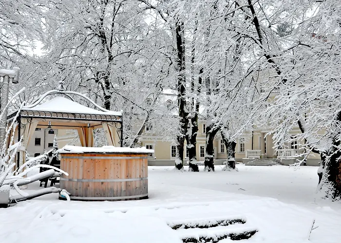 Dwor Sierakow (Lesser Poland)